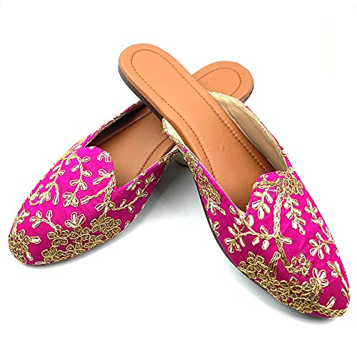 Chandrakala Women'sÂ Traditional Handmade Khussa Nagra Marble Wedding Bridal Mojari Juti Punjabi Jutti Ethnic Flats,Magenta (WF139MAG41)