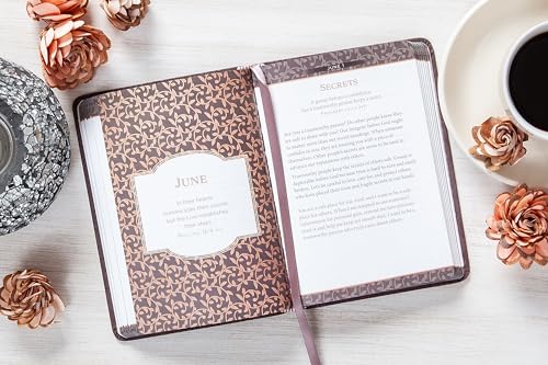 Wisdom for Today: 365 Daily Devotions from the Book of Proverbs - Image 3