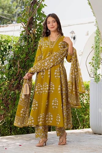 Image of PARTHVI Women's Pure Cotton Block Printed Ethnic Wear Kurta & Palazzo Pants & Dupatta Set