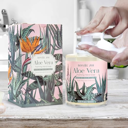 Image of ROMIIE ZOI Foaming Hand Soap, Aloe Vera, 500ml / 16.8fl.oz | With Gift Box, Gentle cleansing, nourishes skin without drying