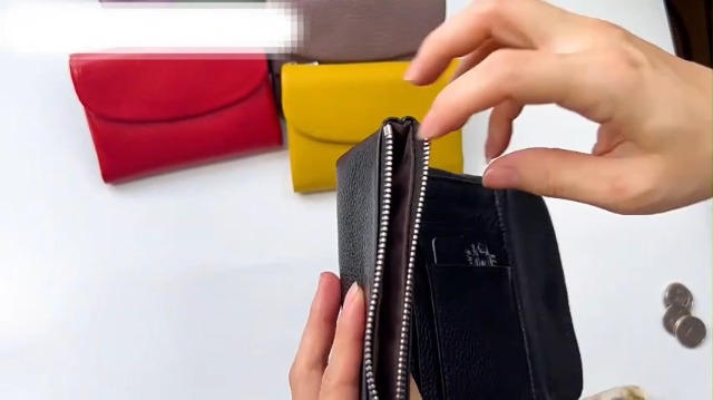 Amazon.com: LECDOA Unisex Pebble Leather Wallet, Short Genuine
