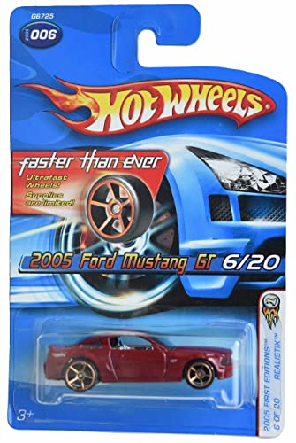 Hot Wheels 2005 Ford Mustang GT Die Cast