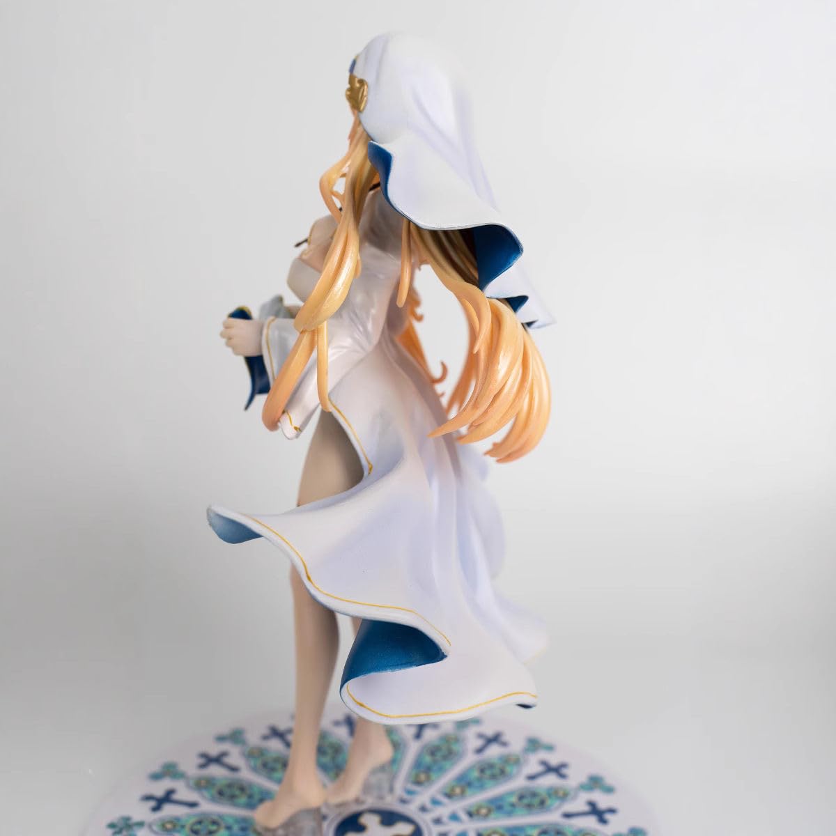 Amazon.co.jp: シャルロット ホーリーホワイトver. 1/6スケール