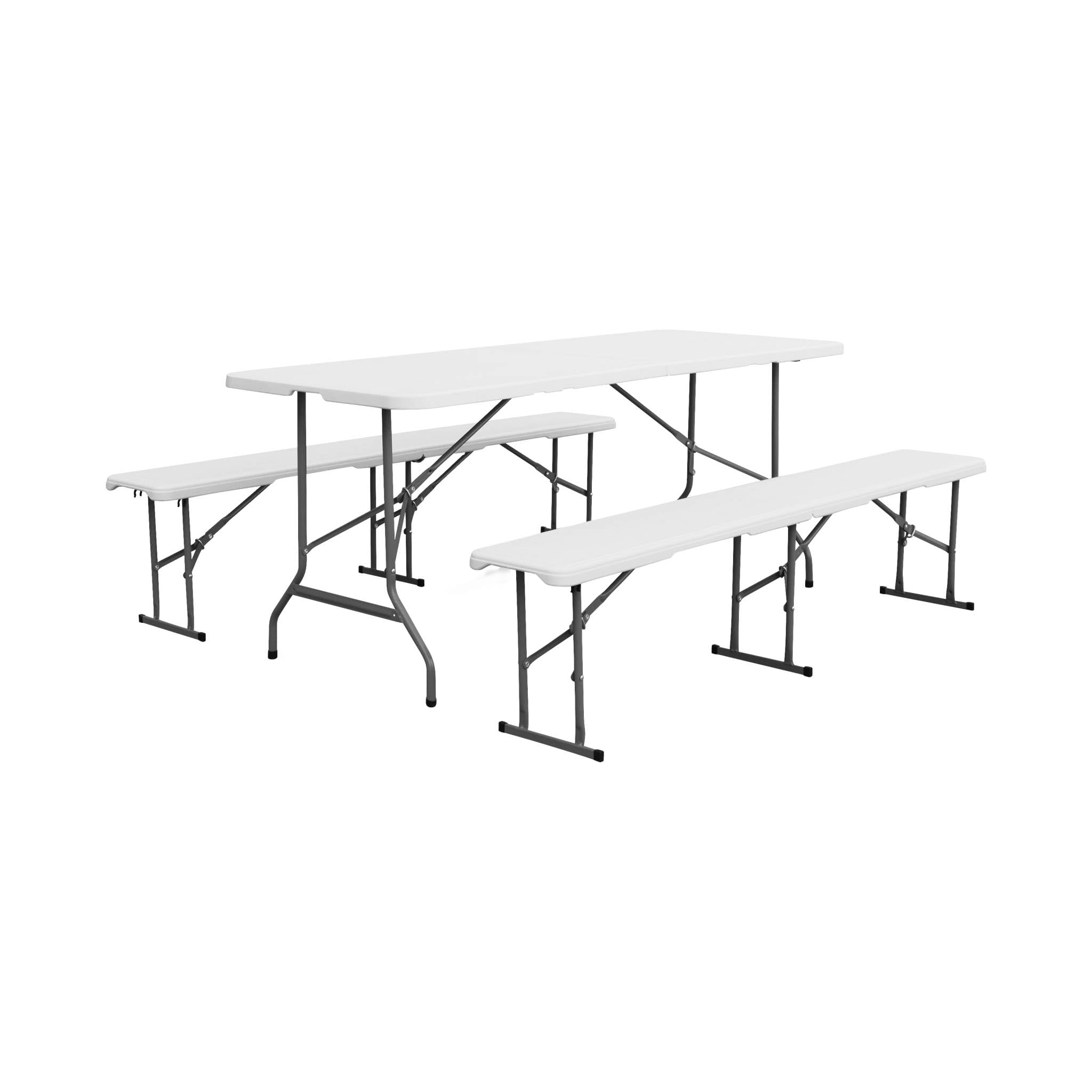 Table de camping et bancs pliants pour vos repas de jardin en famille