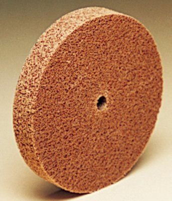 3M Scotch-Brite CP-UW Unitized Aluminum Oxide Medium Deburring Wheel - Medium Grade - Arbor Attachment - 1 1/2 in Diameter - 3/16 in Center Hole - 1 in Thickness - 15806 [PRICE is per CASE]