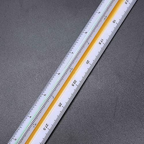 Règle triangulaire en plastique pour décoder facilement les échelles de plan
