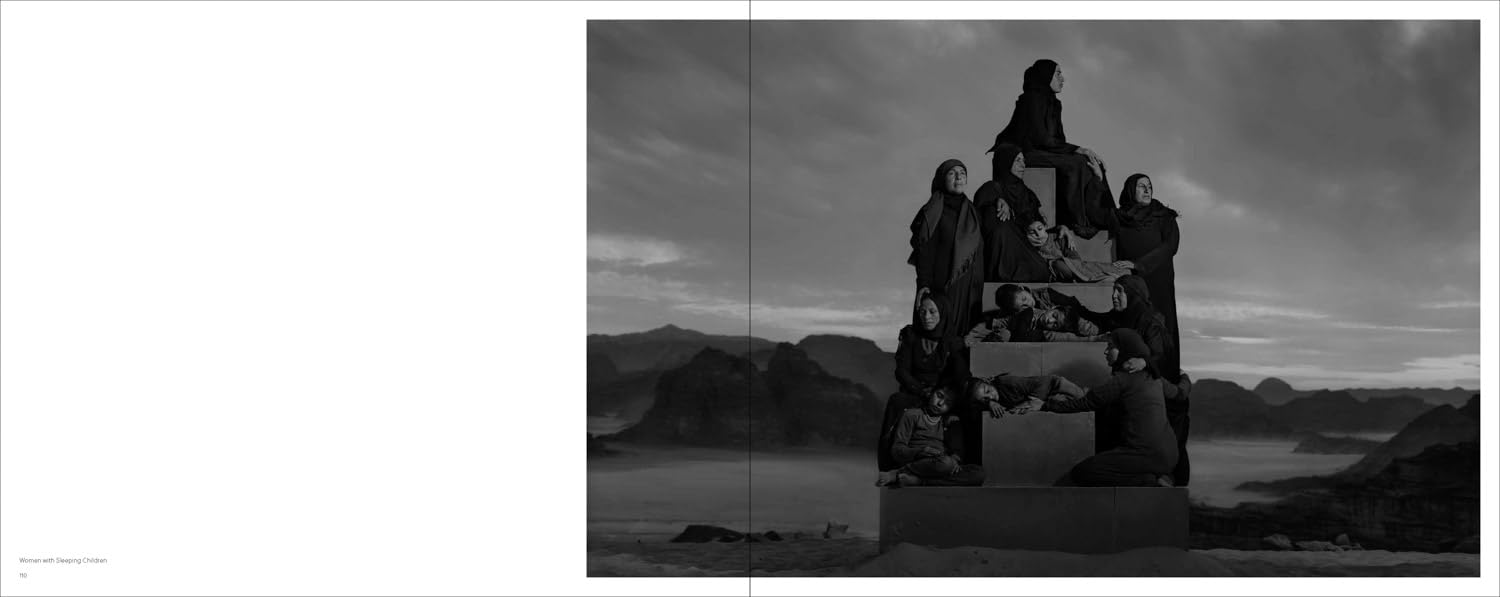 Nick Brandt. The echo of our voices. Ediz. illustrata: The Day May Break, Chapter Four