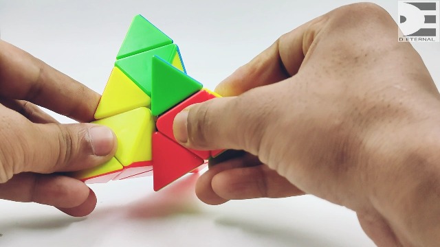 D ETERNAL Stickerless Pyramid 3X3 Speed Triangle Pyraminx Cube