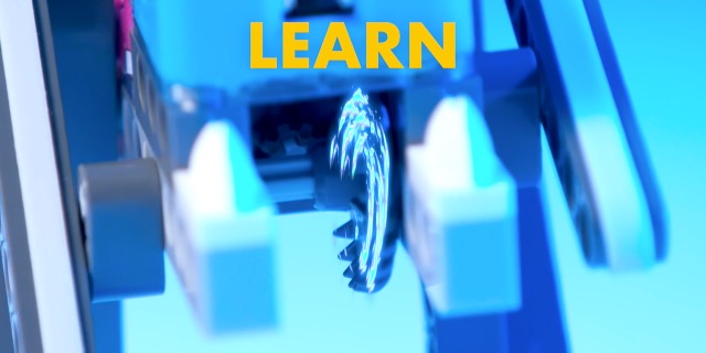 Circuit Cubes Mechs Move STEM Kit - Engineering Building Set With Motors For Kids