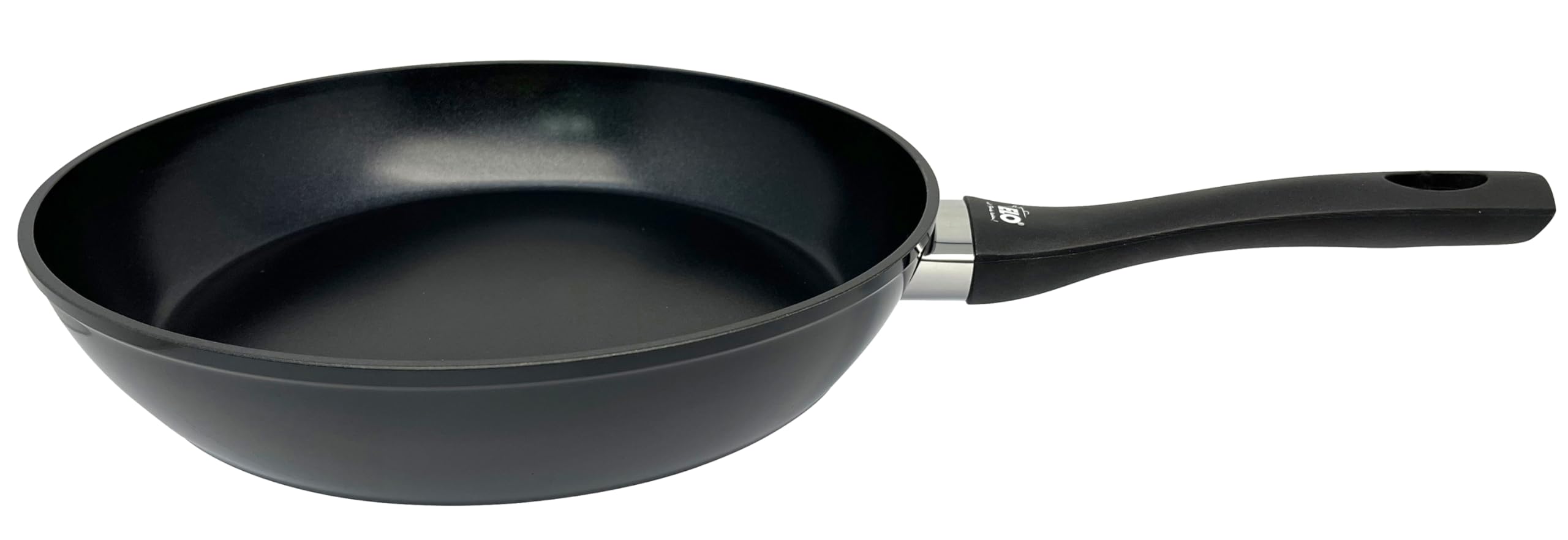 Poêle ELO Save+ de 28 cm pour réussir tous vos repas de famille