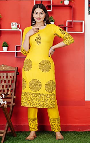 Image of Women Rayon Straight Golden Foil Printed Kurta with Palazzo || Kurti with Palazzo Set for Casual Party & Festival Wear in Round Neck with 3 /4 Sleeve for Girls