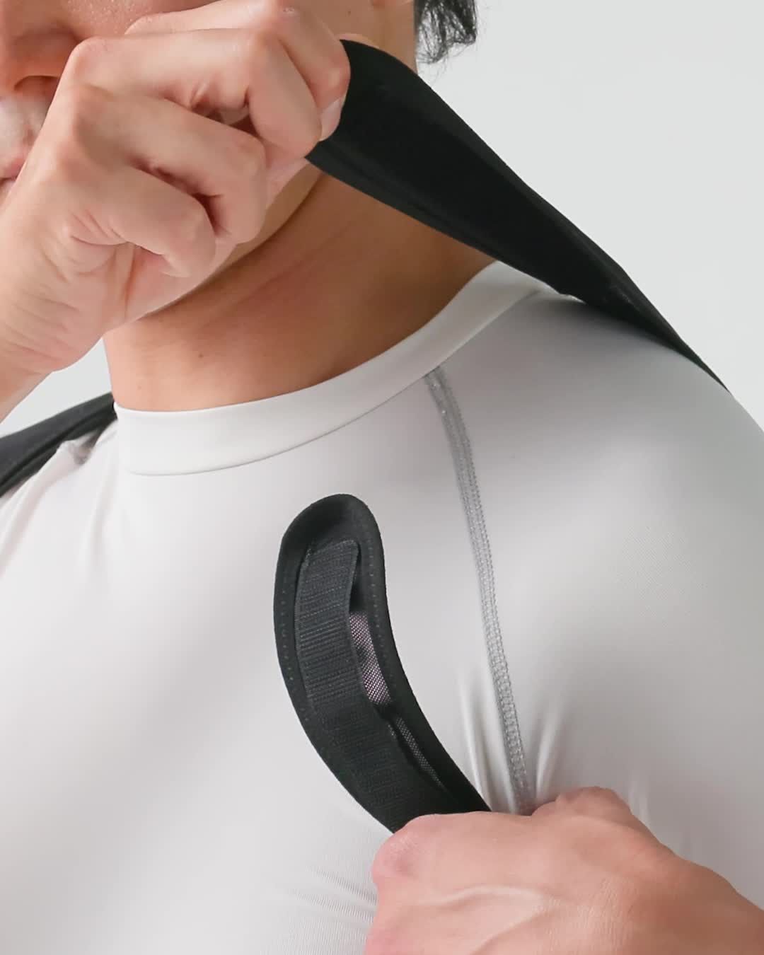 Amazon.co.jp: Star of Life 124430 Ice Trust Ice Pack Vest