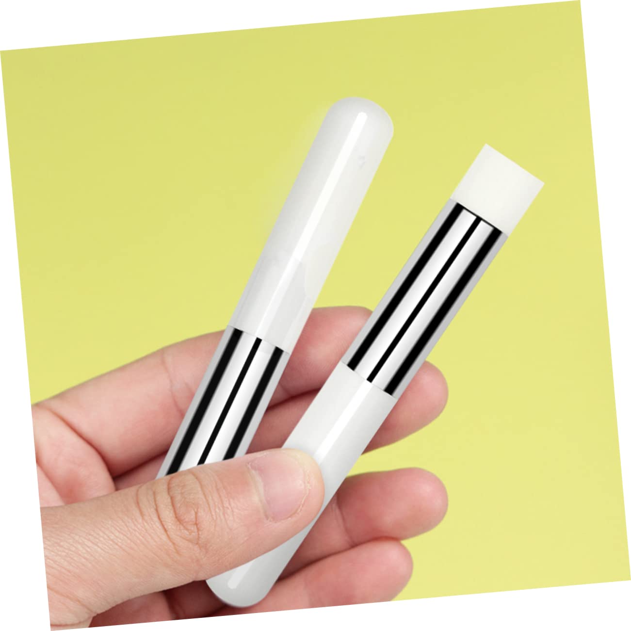 WOFASHPURET 2Pcs Lip Smudge Brush for Women Lip Blending and Concealer Brush for Effortless Lipstick Application and Smudging for Makeup Artists and Everyday Use