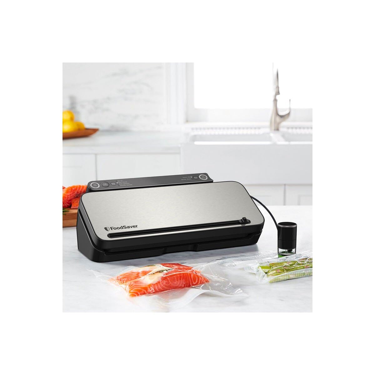 FoodSaver Envasadora al vacío Premium | Maquina de envasar al vacio con cánula con adaptador para recipientes integrada, 1 Rollo, 4 bolsas & 4 bolsas con cierre tipo zip [VS3190X]