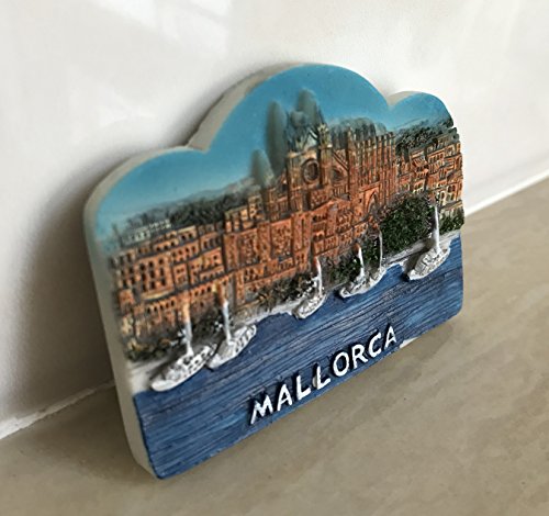 Imán decorativo 3D Mallorca para nevera 8x6 cm miniatura 3