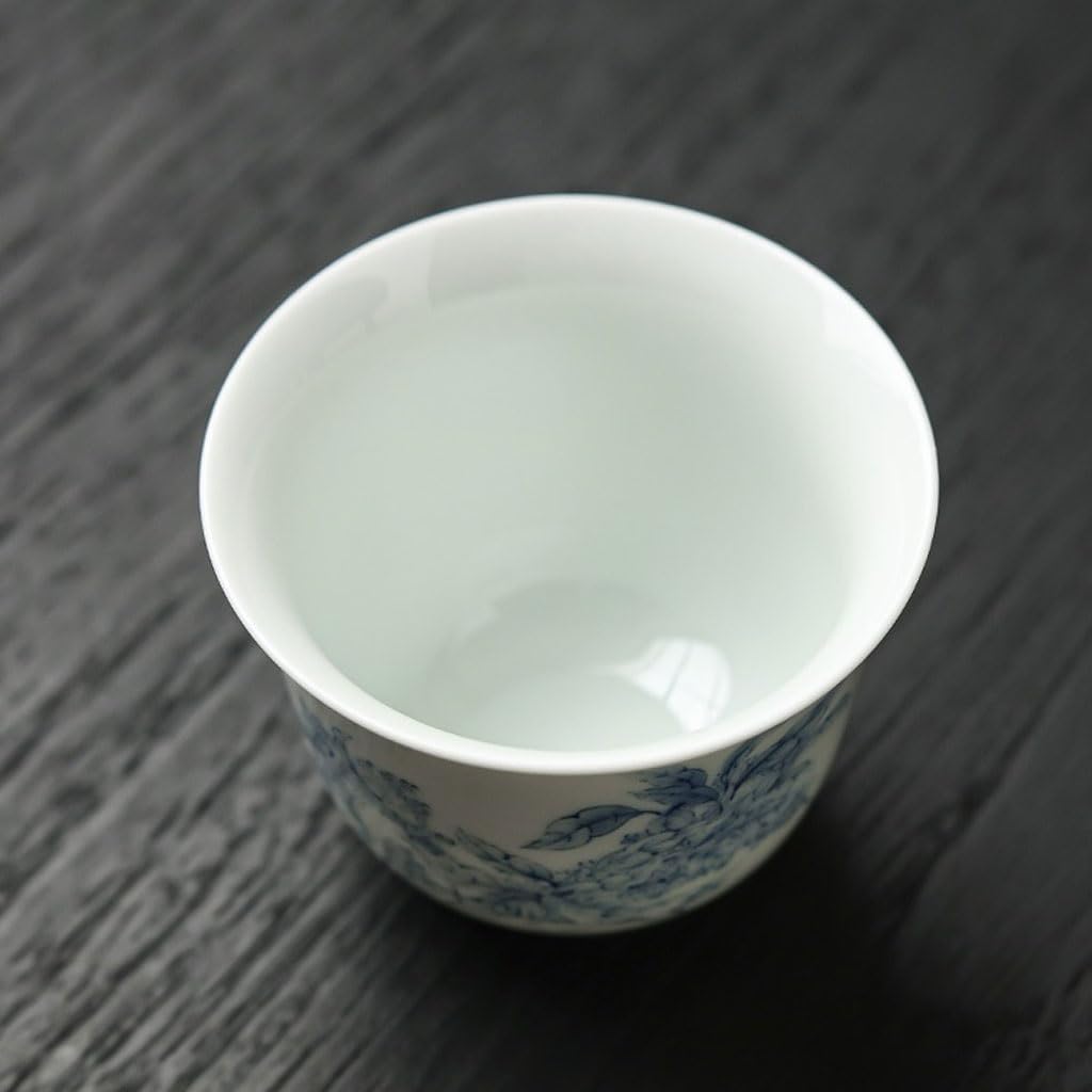 GSOUL Kungfu Tea cup White Porcelain Teacup Chinese Style Home Entertaining Tea Cup Personal Host Retro Creative Set Small Tea Cups