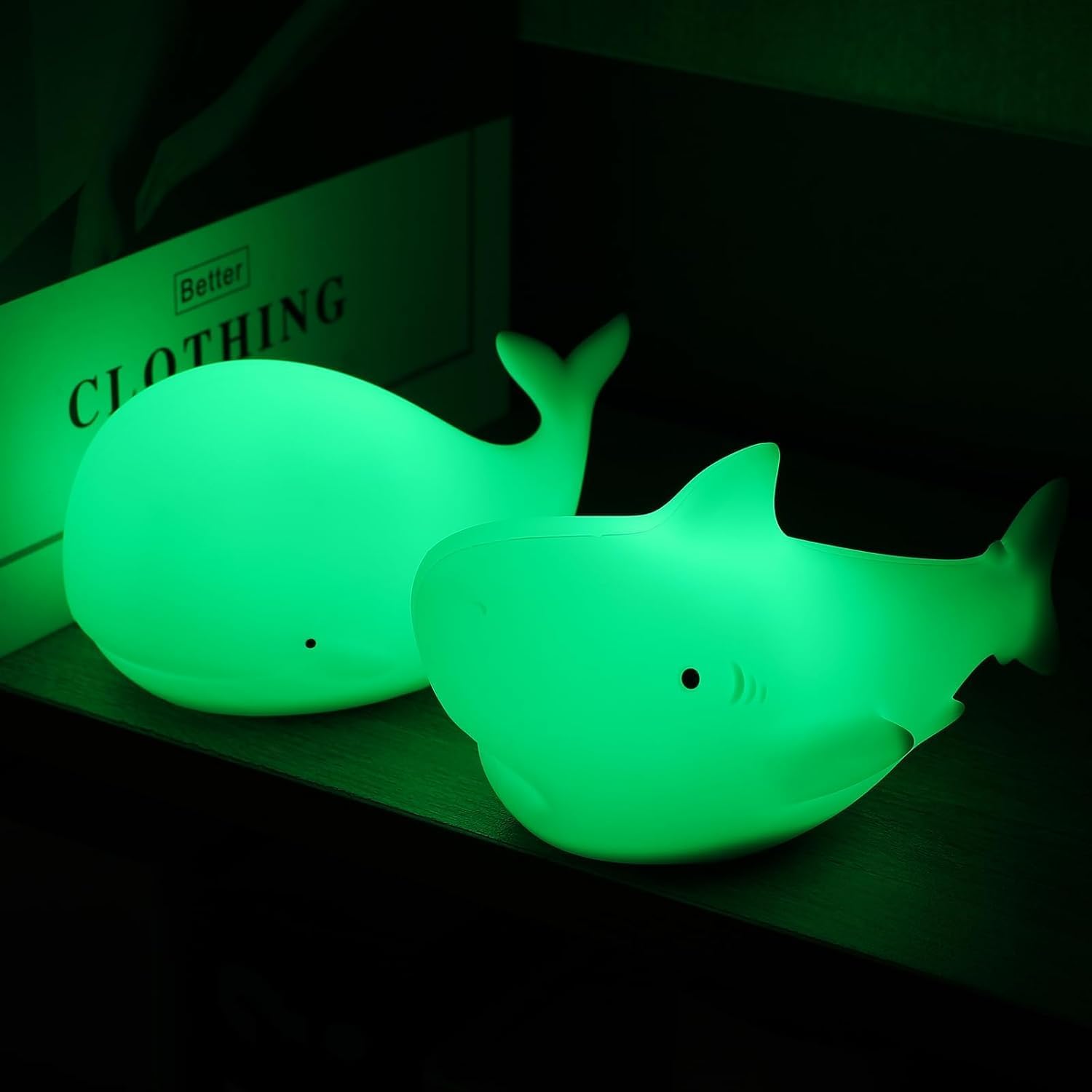 LOVERUIS Cute Whale Night Light Kids - Nachtlicht für Kinder Hai Nachtlampe Licht Geburtstag Halloween Weihnachten Geschenk mit 7 Farben wechselnden (Art Deco)