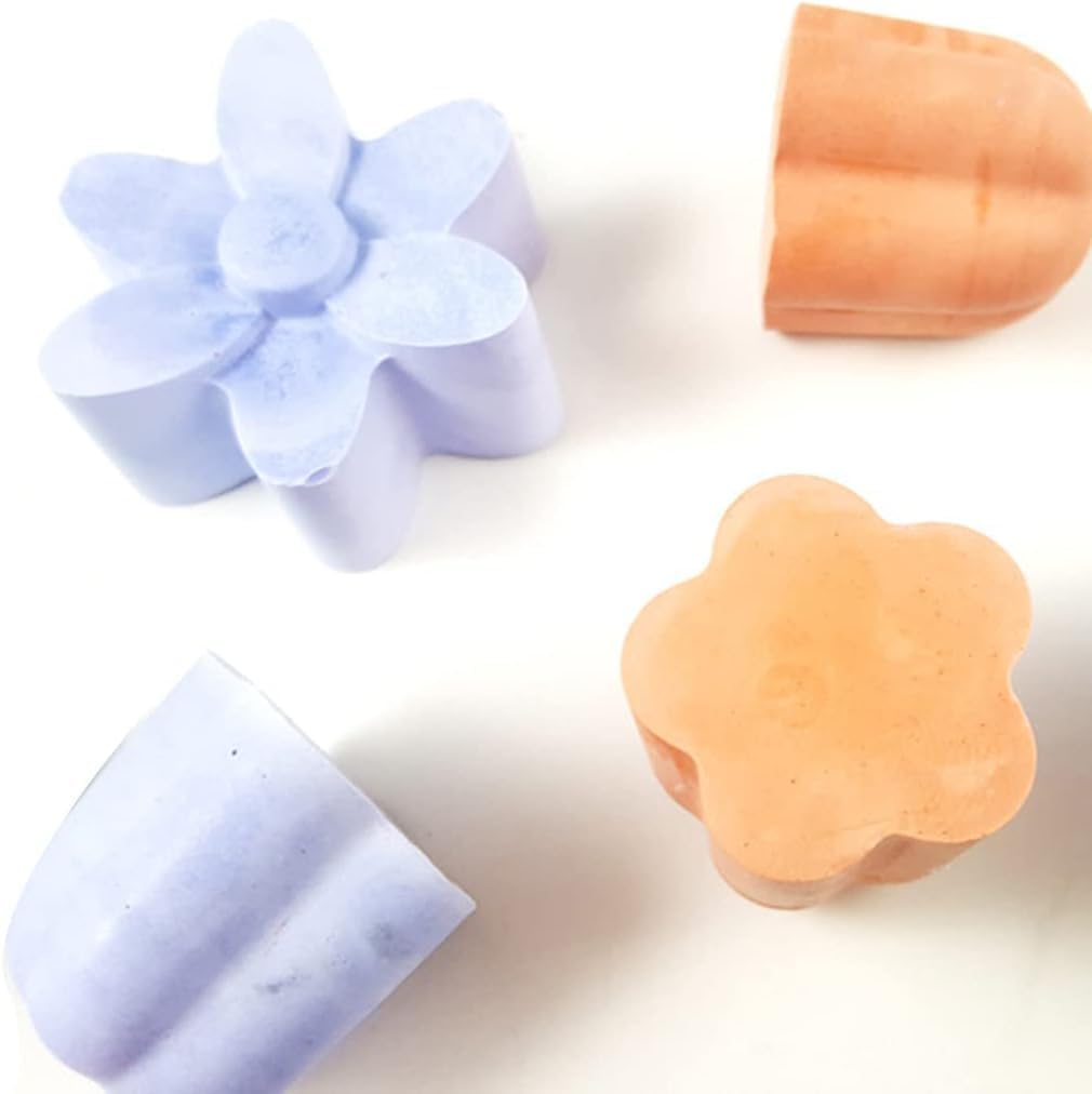 1Pc Hamster Chew Toy Teeth Grinding Stone for Hamsters Chinchillas and Rabbits Mineral Stone Chew Toy for Small Animal Teeth Cleaning Supplies (Random Pet Rainbow Ball Foam Pets Dog) Pet Supplies