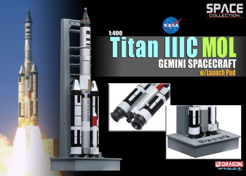 Dragon Models 1/400 Titan IIIC MOL Gemini Spacecraft with Launch Pad