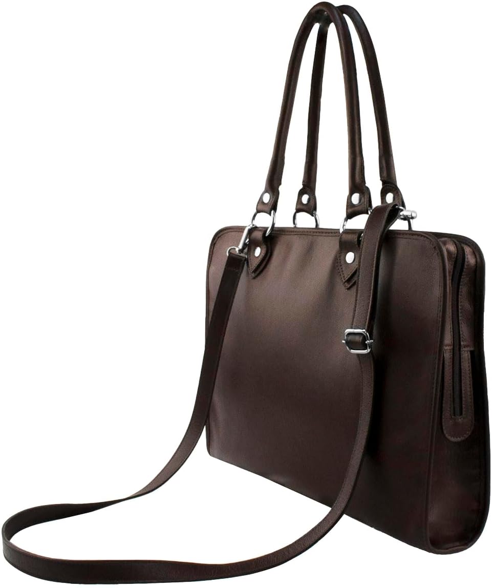 Bolsa Executiva CHARLOTE em Couro em promoção! Veja a oferta e mais achadinhos de Bolsas Hoje é o melhor dia para comprar Bolsa Executiva CHARLOTE em Couro com aquele preço maroto! Promoção! Aproveite a oferta!