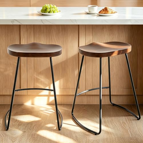 Butacos de Bar Juego de 2, Altura de 24 pulgadas, Asiento Silla de Madera Natural en Acabado Walnut, Base de Metal Negro, Sin Espaldar, Ideal para Isla de Cocina y Comedor