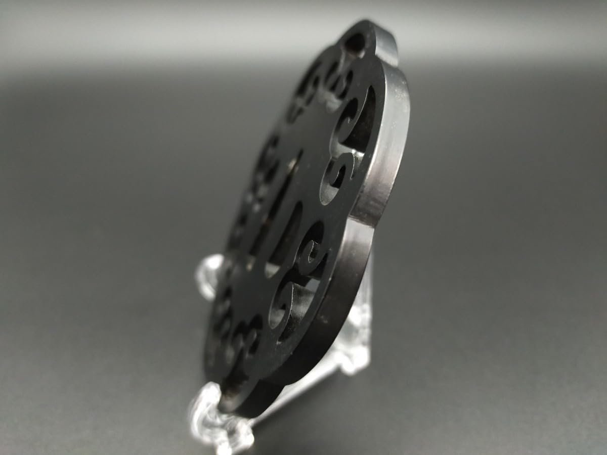 Amazon.co.jp: B11 刀鍔 鉄地 透かし 日本刀装具 鍔 厚さ5MM 重さ101G