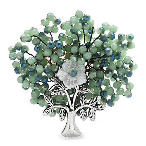 Broche d'arbre en cristal vert pour raviver une tenue trop simple avec élégance