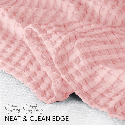 Image of Utopia Bedding 100% Cotton Waffle Weave Blanket Twin Size for Couch Sofa Bed - Lightweight, Breathable Summer Blankets Soft and Cozy, Gifts for Women Home Room Decor (Pink, 90x72 Inch)
