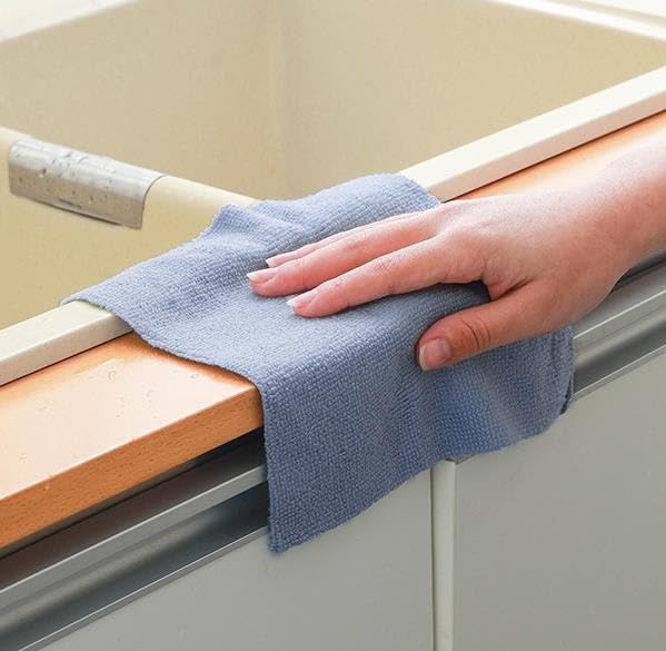 Image of Microfiber Cleaning Cloth Roll 20 Sheets (25 x 25 cm) | Reusable Tear Away Kitchen Cleaning Cloth | Highly Absorbent Lint Free Multipurpose Cleaning Rag Roll for Kitchen, Glass, Car & Home (Grey)