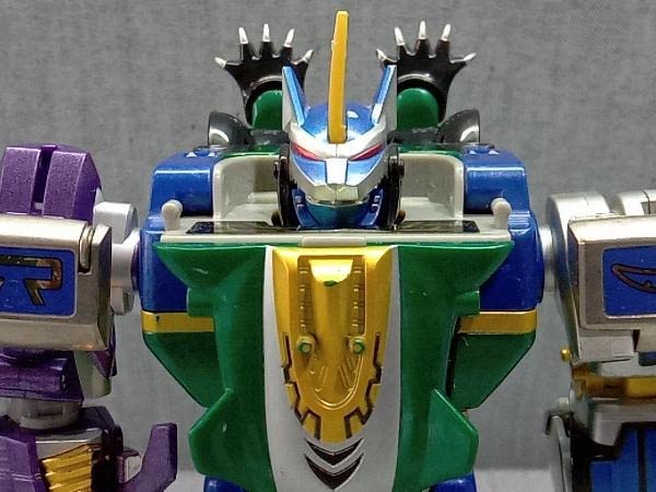 T*7様 百獣戦隊ガオレンジャー　魔獣合体　DX　ガオハンター　バンダイ Amazon.co.jp: 百獣戦隊ガオレンジャー 魔獣合体 DXガオハンター(□28