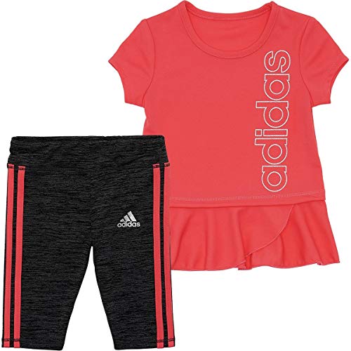La Mejor Recopilación de Ropa de Cricket para Niña disponible en línea. 49 adidas Conjunto de Ropa de Manga Corta para bebé y Legging Capri, Rayas Coral Rosa, 18 Meses