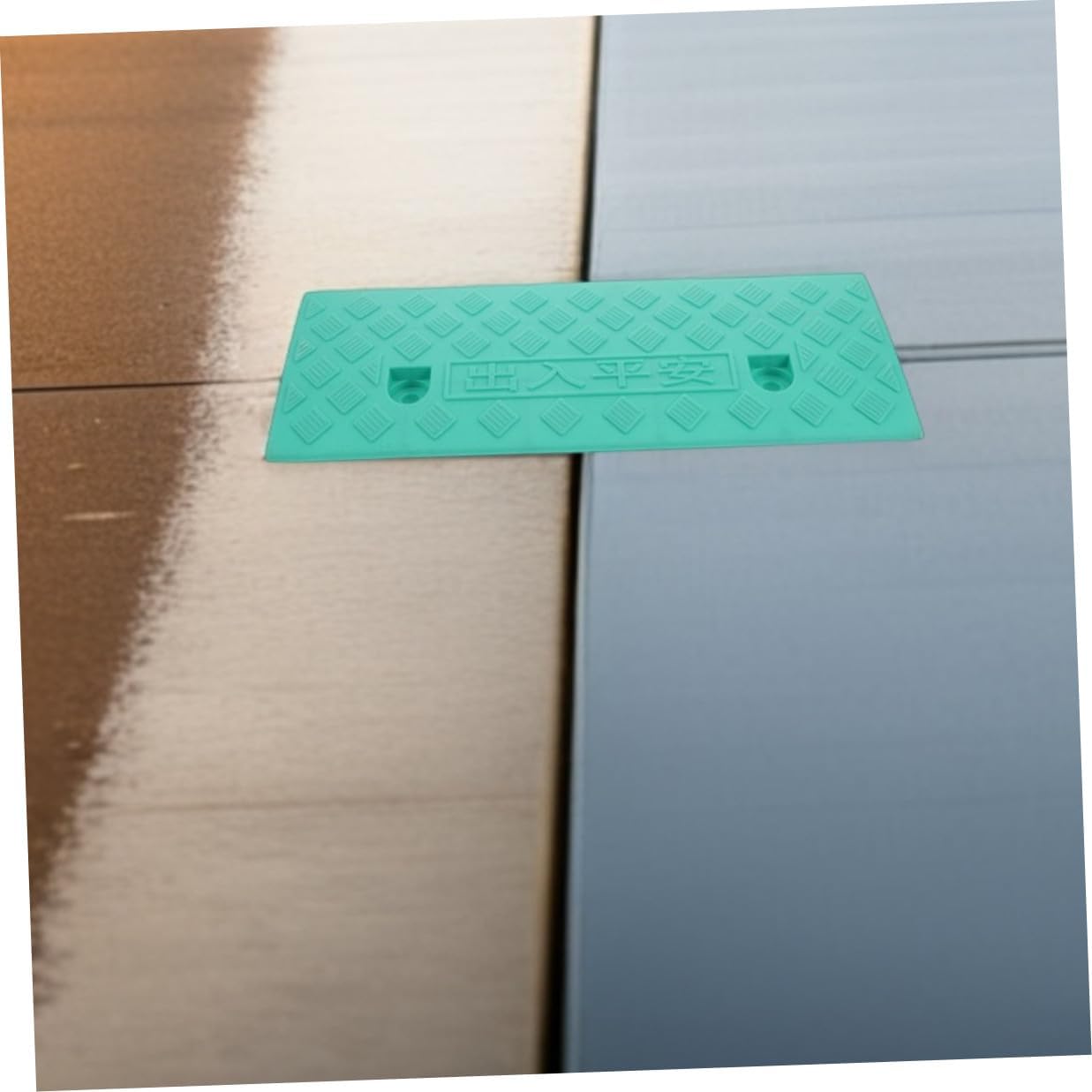 Plastic Driveway Curb Ramp 7cm Green Climbing Pad Mat for Vehicle Wheelchair Thresholds Outdoor Step Ramp Aid
