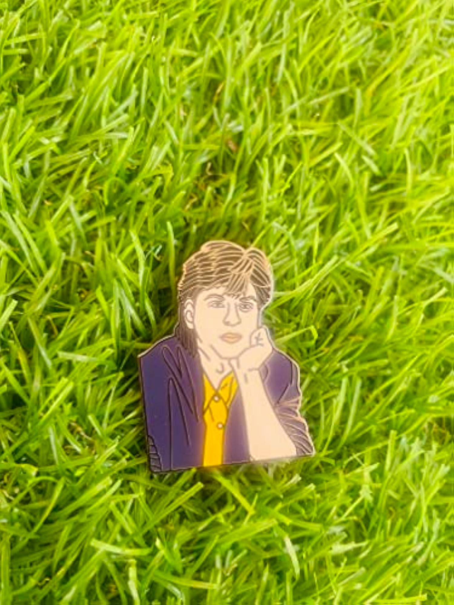 Classic Shahrukh Enamel Pin