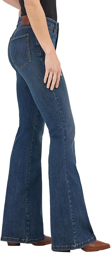 Wrangler Women's Bespoke Raelyn Flare Jeans - Image 3