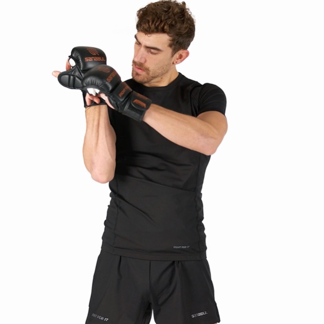 Sanabul Essential 7oz MMA Gloves for Men & Women, Hybrid MMA