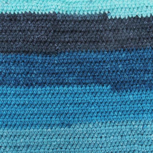 Image of ThreadArt Ombre Chunky Yarn Cake #6, 300g /316 Yds, Winter Forest 05 | Soft super bulky #6 acrylic yarn cake for blankets, scarves, hats, crochet and knitting. Big 300g cake is machine washable.