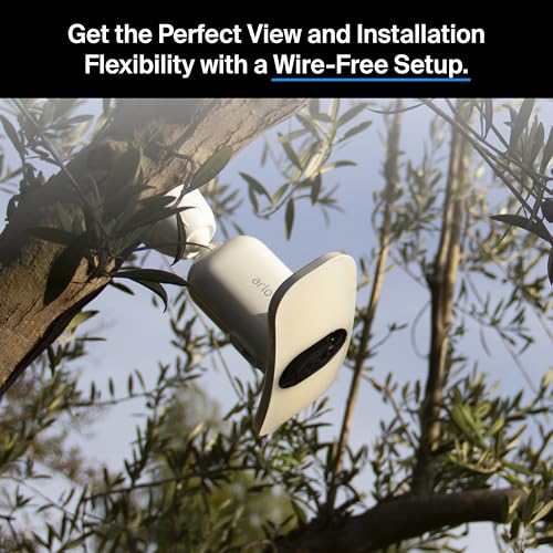 Arlo Wireless Floodlight Security Camera 2K HDR - 1-Cam + Solar Panel - image 5
