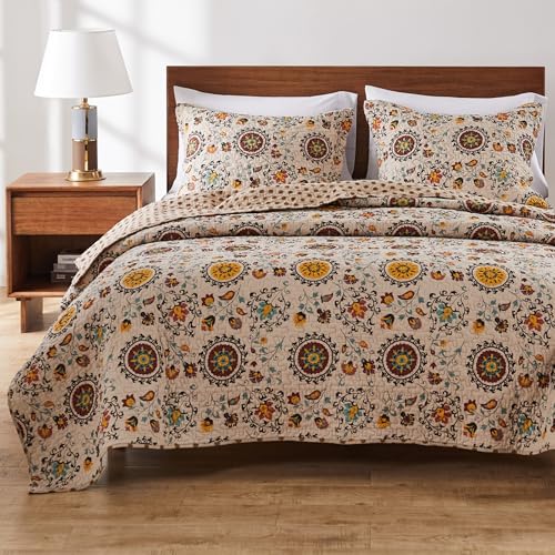 Image of Greenland Home Andorra 100% Cotton Reversible Suzani Quilt Set, King/California King (3 Piece)
