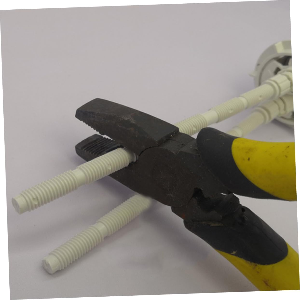 2pcs Extended Thread Toilet Push Button Rods Replacement for Dual Button Toilets Easy Installation for Water Tank Flush System