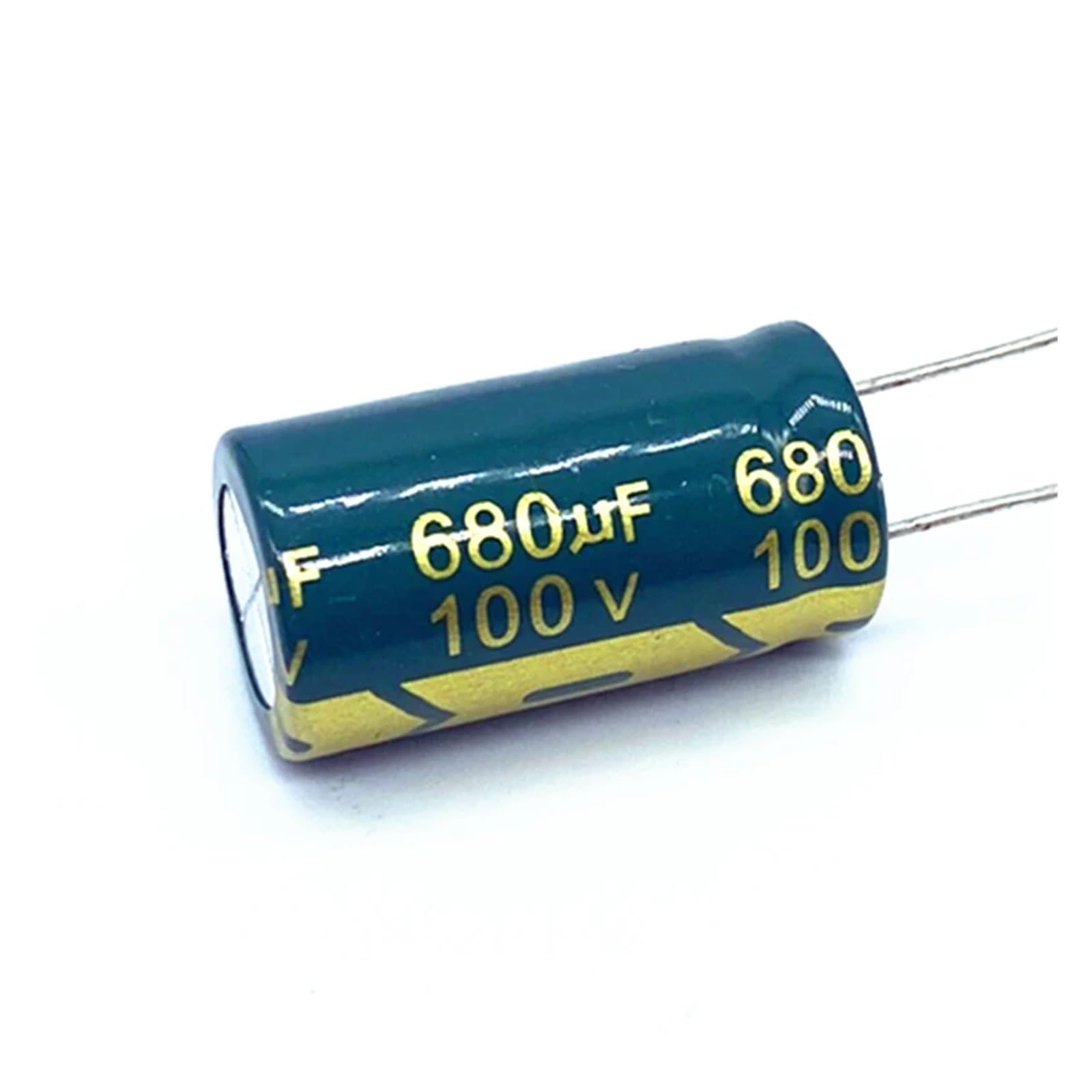 Condensateur électrolytique 100v pour réparer et restaurer un amplificateur audio