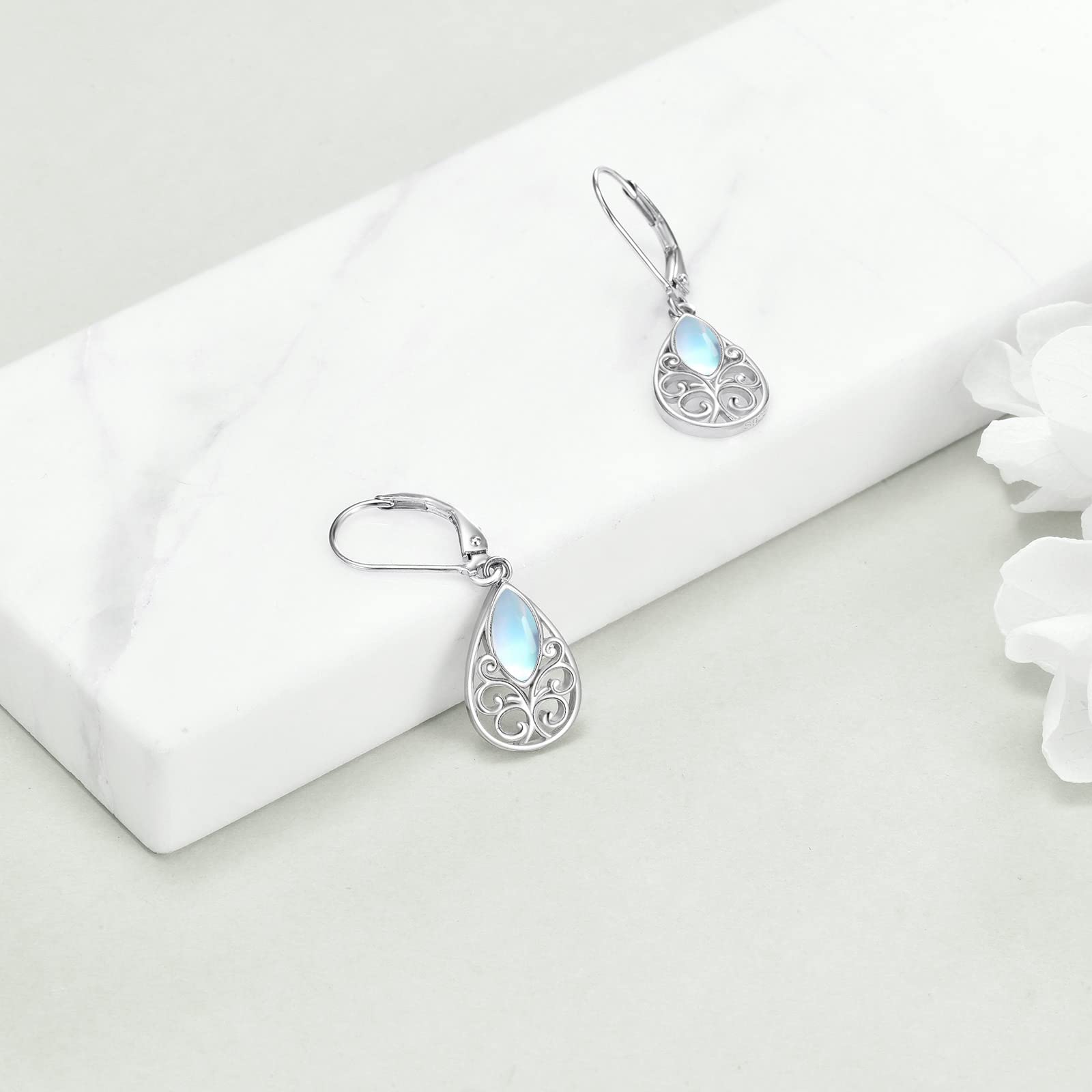 Boucles d'oreilles en pierre de lune filigrane en argent sterling larme celtique irlandaise