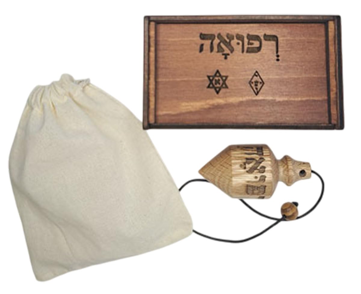 Péndulo grabado Hebreo de Radiestesia en Madera de Roble - Diagnóstico Energético y Sanación Holística con Caja Grabada y Saquito - Péndulo Cónico para Terapeutas, Chakras y Reiki