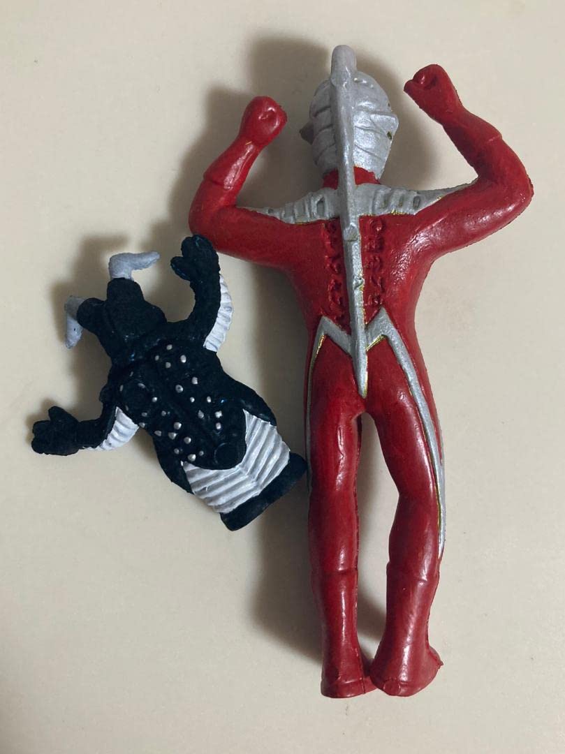 ウルトラマン　磁力戦　フィギュア　セット　昭和　レトロ　レア　消しゴム　おもちゃ ザウルトラマン 怪獣 新品 消しゴム セット レトロ レア 昔
