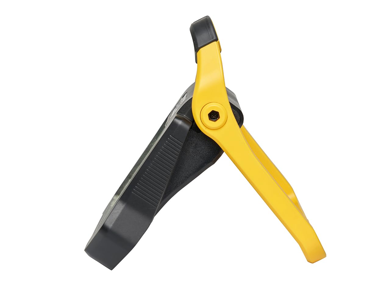 Stanley Rechargeable LED Folding Worklight 5000 Lumens - Image 3