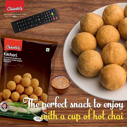 Image of Chheda's - Kachori - Crispy Spicy Snack - with Spicy Mixture Filling - 300 Gm Pack of 3