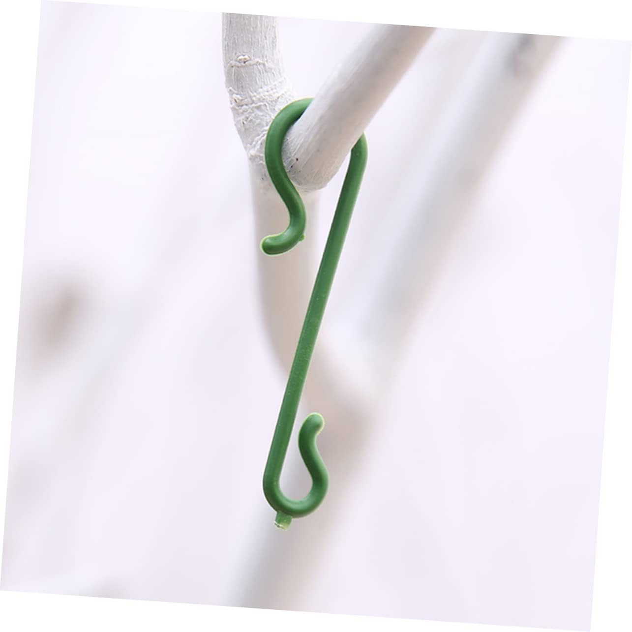 CHILDWEET 200pcs Christmas Stocking Hooks Flexible Plastic Ornament Hangers for Tree Decor Party Decorations