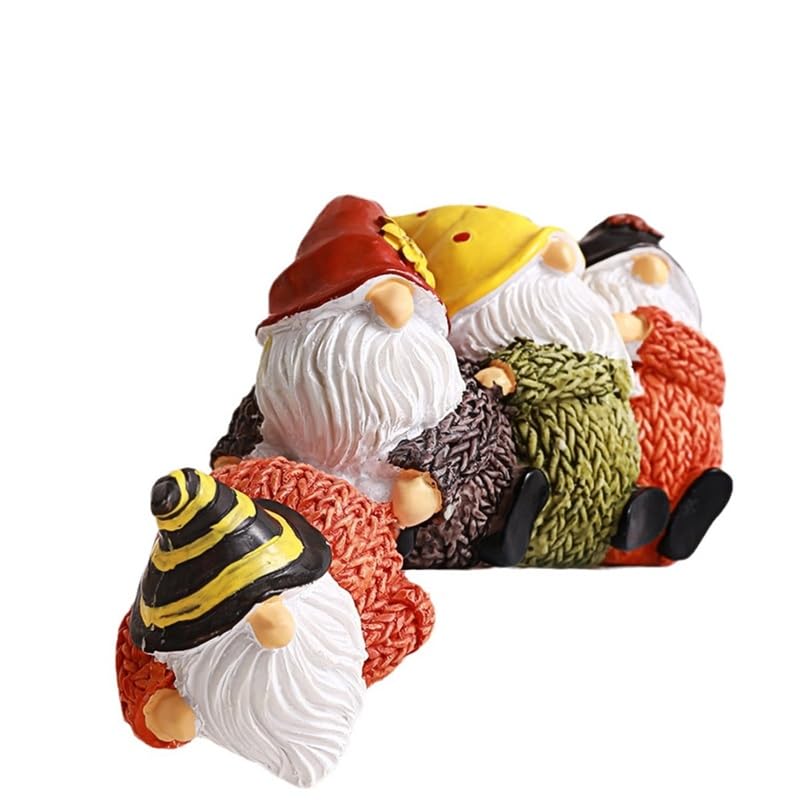 Décoration de jardin imperméable : offrez ce nain de Père Noël miniature
