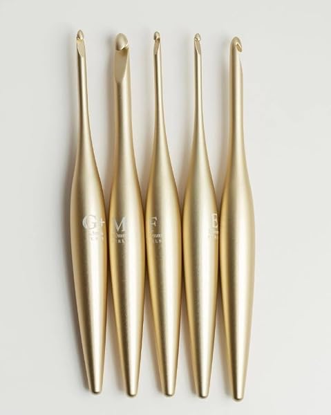 Furls Crochet Hook, Gold Streamline Metal Matte Finish & Polished, Ergonomic Handle Crochet Hooks 7" (Polished, G - 4.00MM) - 2