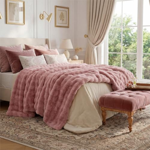 Image of Bedsure GentleSoft Bubble Faux Fur Blankets Queen Size, Fluffy Fuzzy Queen Blanket for Bed, Soft Cozy Faux Fur Bedding for Winter, Thick Warm Plush Bed Cover, Dusty Rose, 90x90