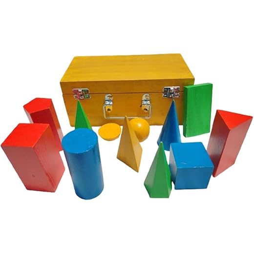 Wooden Geometric Shapes Set 12-Piece Small